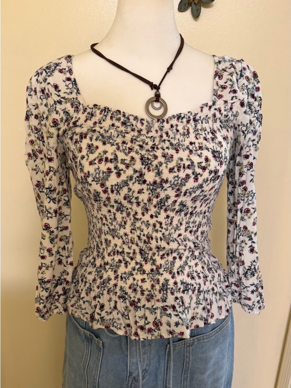 Sold - Picture 1 of 10